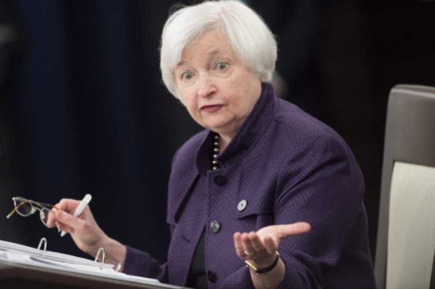 FED subió tasas, pero analistas mantienen expectativas de dólar